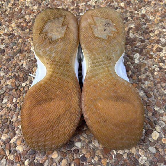 Nike LEBRON 15 LOW 'WHITE METALLIC' - Picture 4 of 6